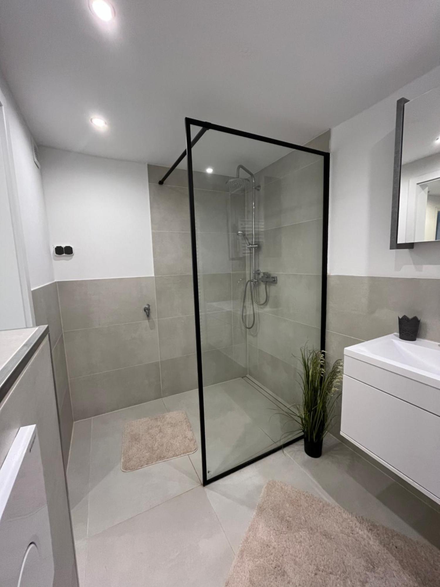 Apartment Moderne Mit Guter Ausstattung Und Self Checkin Bodenwerder